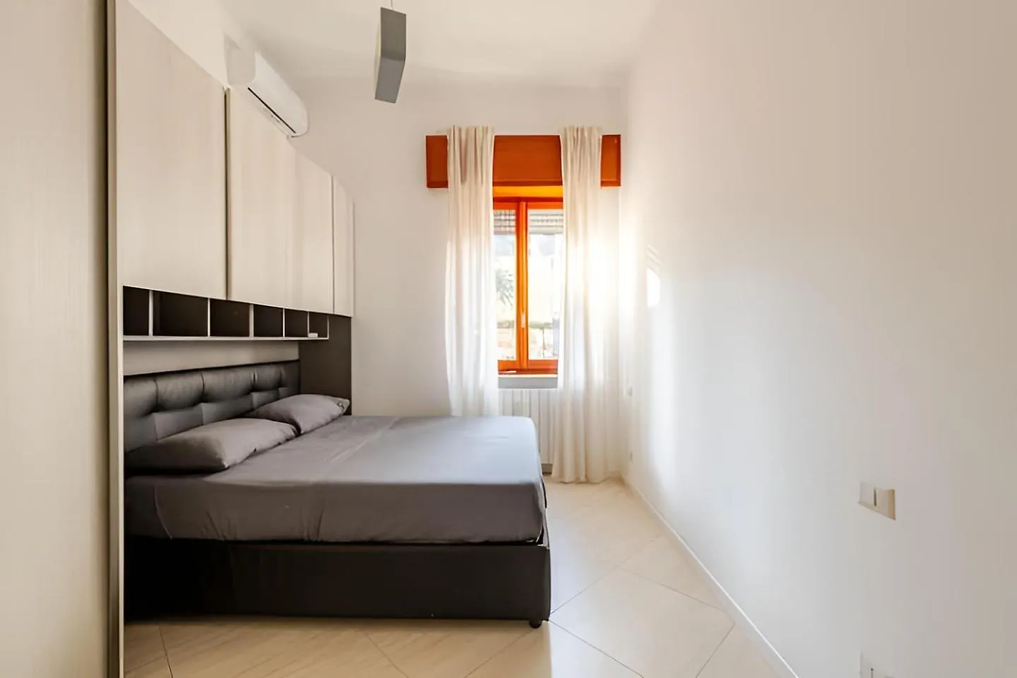 Bilocale Moderno Vicino Niguarda Διαμέρισμα Μιλάνο 0*,